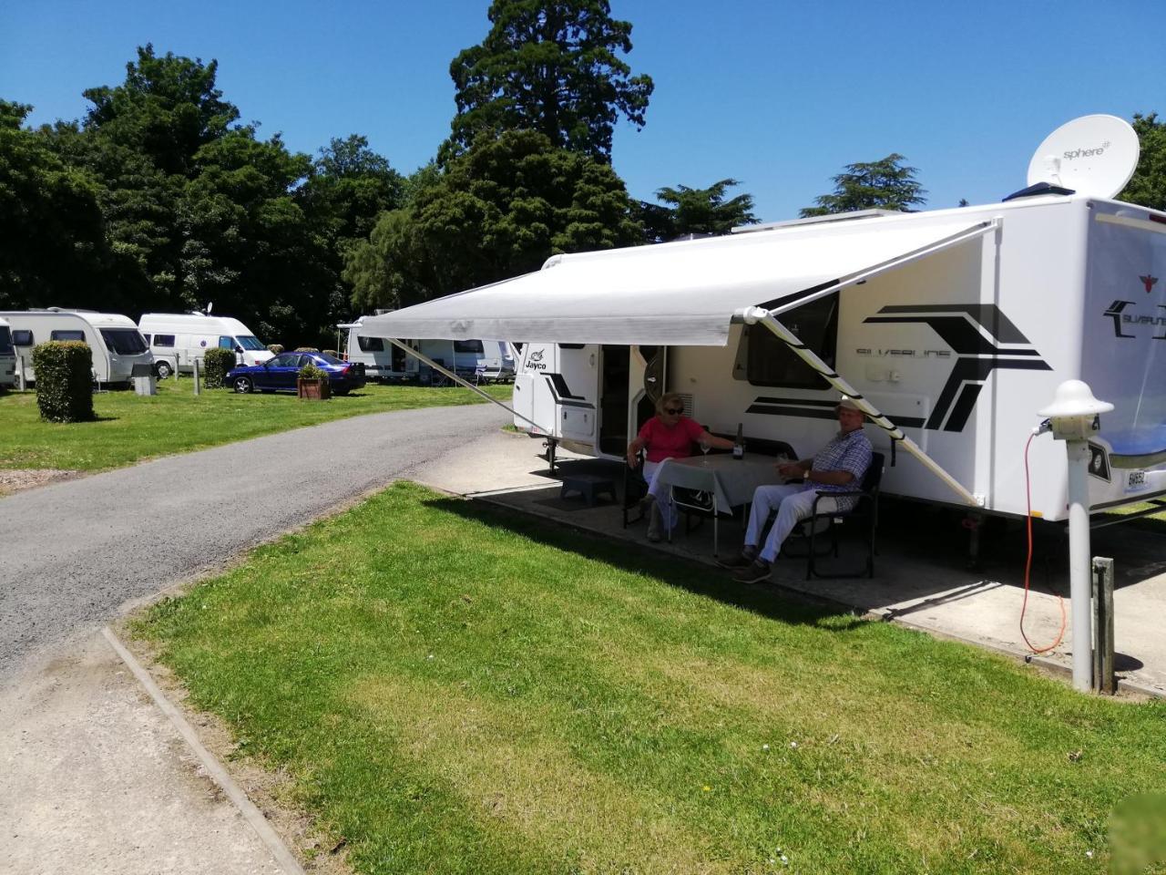 Mawley Holiday Park マスタートン エクステリア 写真